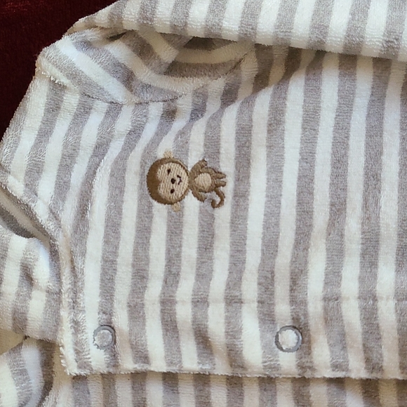 Carter's Monkey matching set - Picture 3 of 7